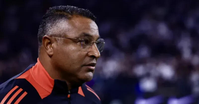 Inter: Quem Substituirá Valencia no Ataque Contra o Botafogo?