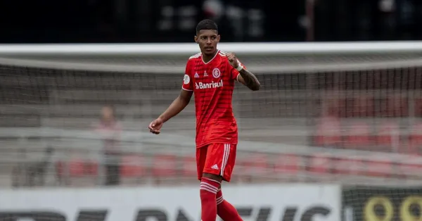 Internacional Define Futuro de Matheus Dias e Aponta Rumo no Mercado