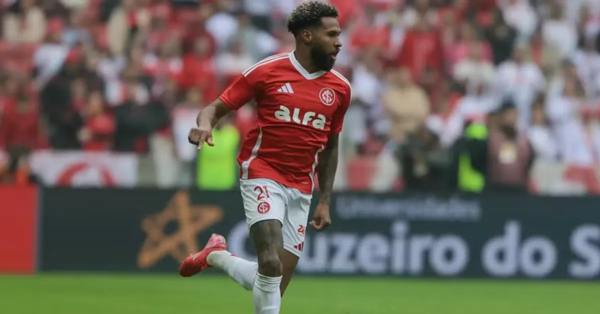 Wesley Fica no Inter? Atacante Abre Jogo Sobre Sondagens Milionárias