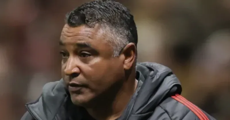 Rafael Sóbis Alerta: Vojvoda Pressiona Inter e Grêmio em Momento Delicado