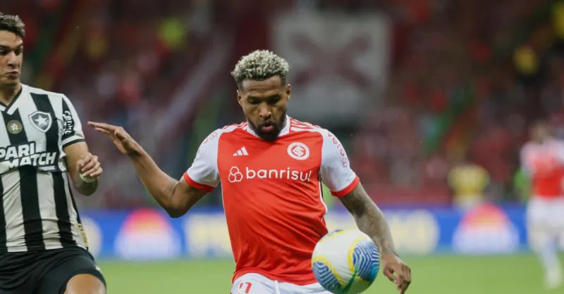 Inter em Alerta: Jogadores Cobiçados e o Fechamento da Janela de Transferências