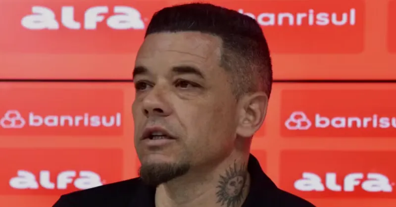 D'Alessandro Revela Estratégia do Inter Pós-Eliminações e Apoio a Roger Machado