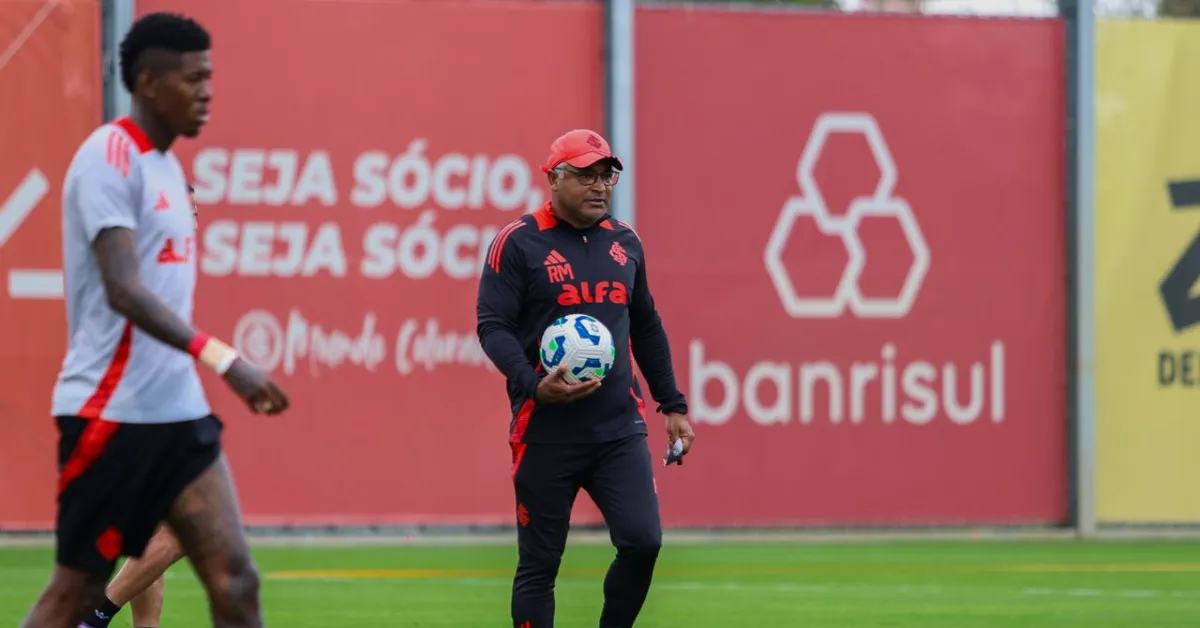 GreNal: Roger Machado Define Tática e Escalação do Inter para o Clássico