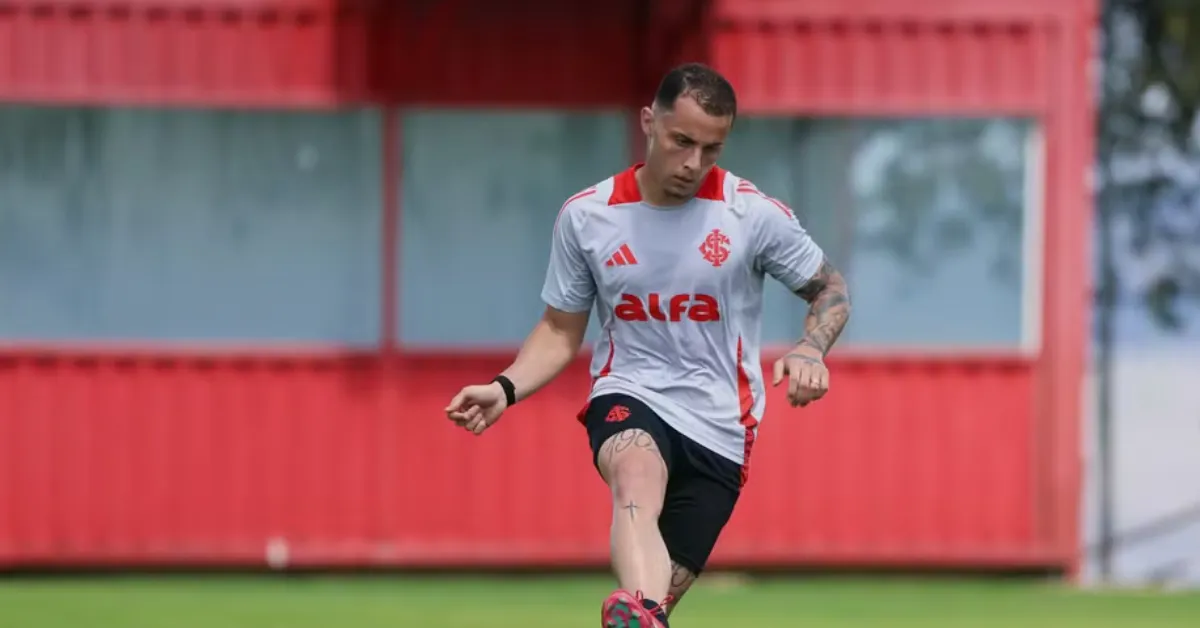 Bruno Gomes de Volta: Lateral ou Volante? O Dilema que Pode Mudar o Inter