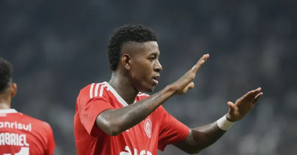 Futuro de Vitão no Internacional: Clubes Europeus e Flamengo na Briga