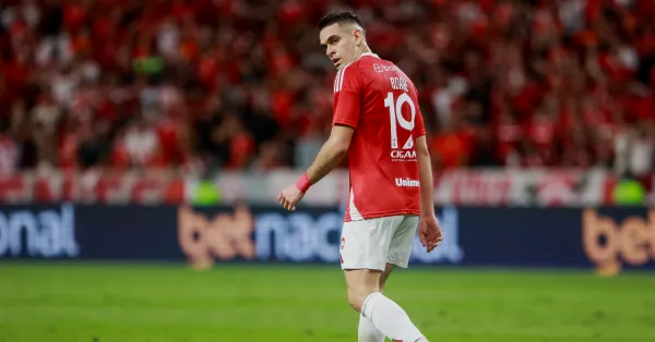 Borré em Xeque: Desempenho Questionado no Inter após Investimento Milionário